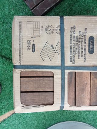 Azulejo Suelo tarima  madera acacia buena calidad