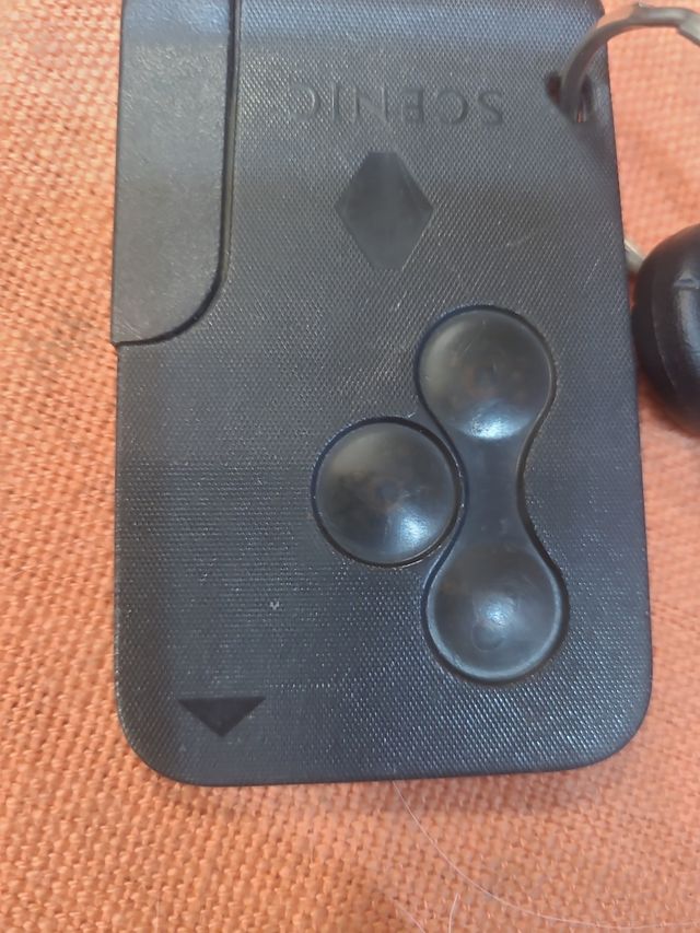 Llave y mando renault scenic
