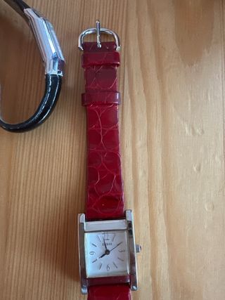 Reloj guees
