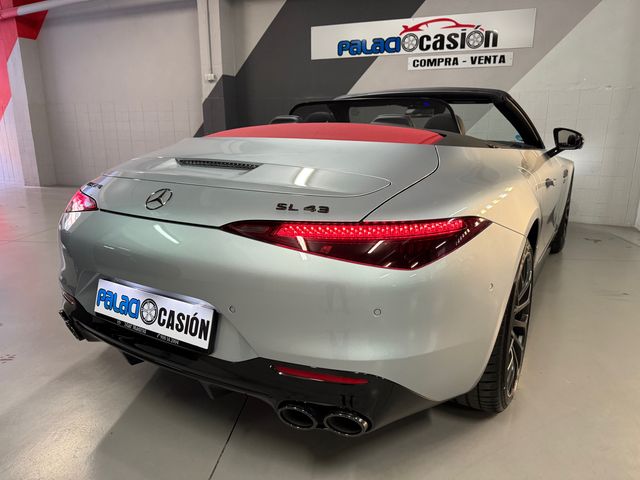 Mercedes-Benz SL43 AMG
