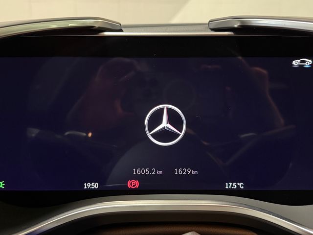 Mercedes-Benz SL43 AMG