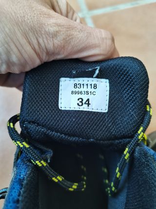 Botas de montaña Quechua