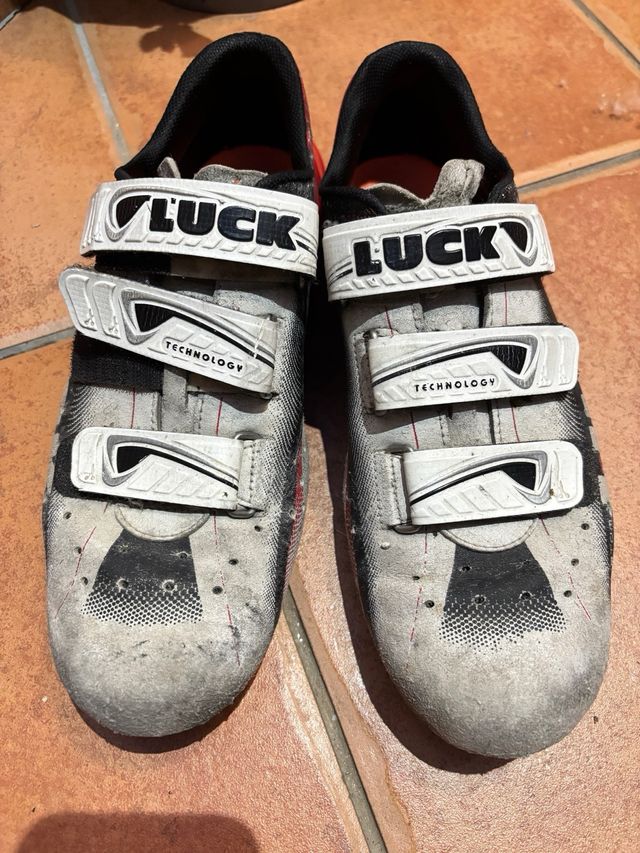 ZAPATILLA DE CICLISMO CARRETERA 