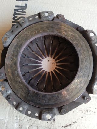 Plato de presión embrague Ford fiesta mk