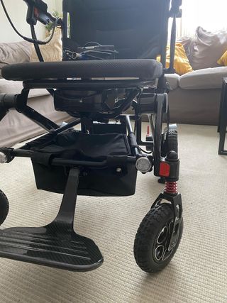 Silla de ruedas eléctrica 