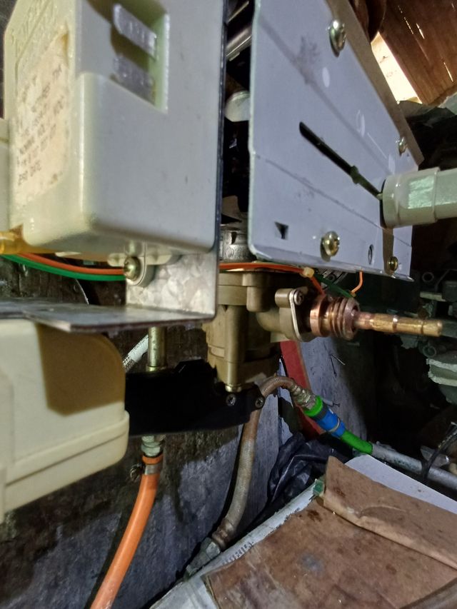 Calentador junkers W 275-1 KV1 B 31