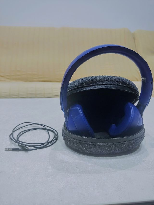 ✅Beats Solo Pro - Pharrell Williams X Beats by Dre