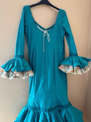 Traje de flamenca turquesa