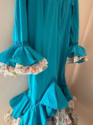 Traje de flamenca turquesa