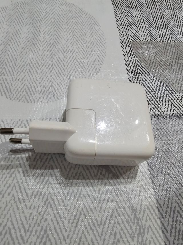 Cargador apple