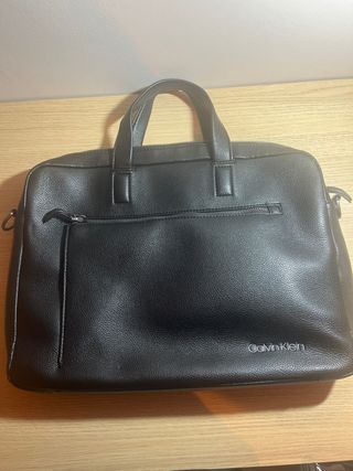 Maletin piel Calvin Klein