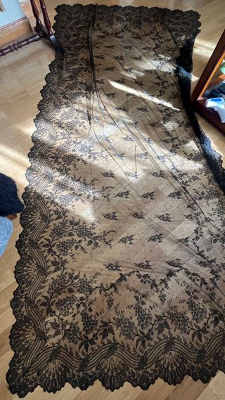 Mantilla Española