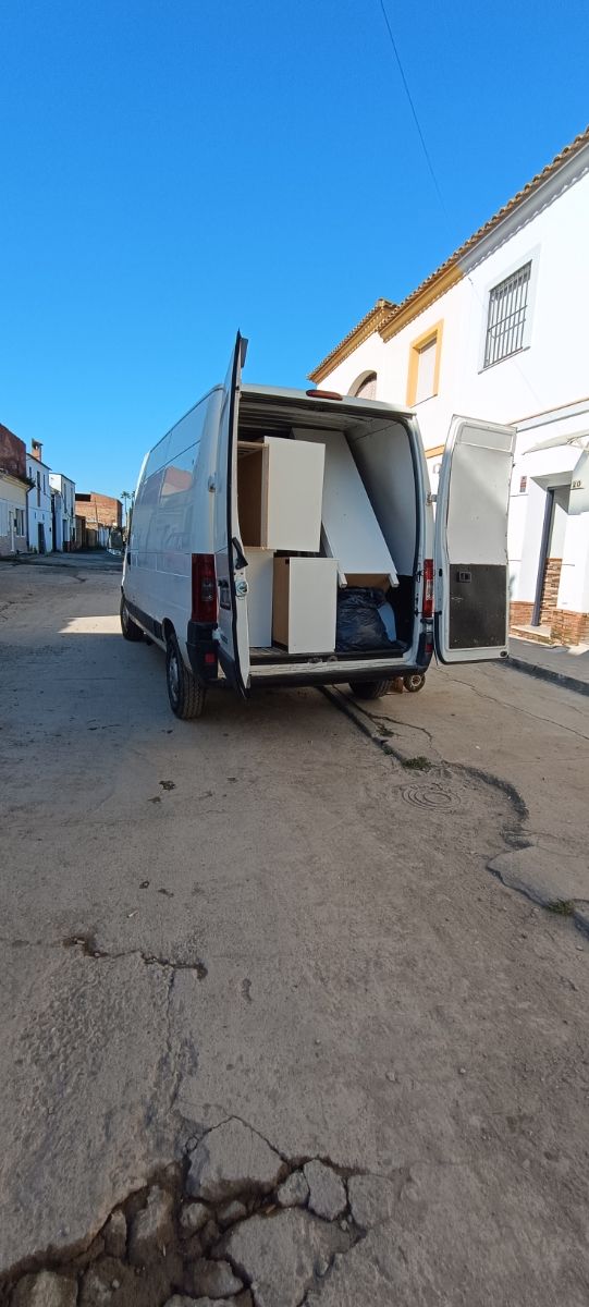 Portes y mudanzas economicos 
(666914741)