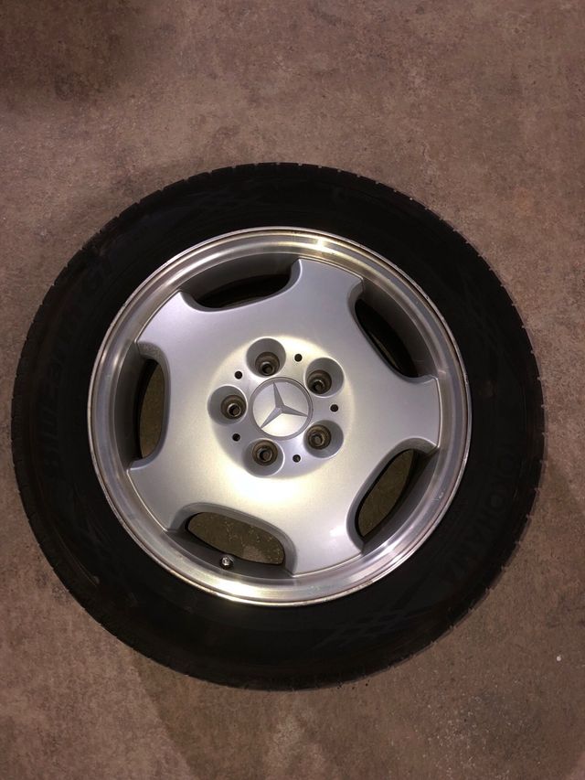 vendo Llantas mercedes  16