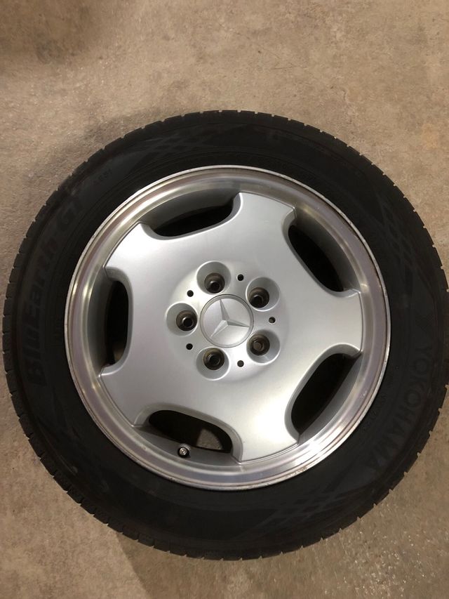 vendo Llantas mercedes  16