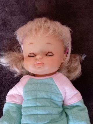 Muñeca antigua Nuri de FAMOSA  Rebajada a 8€