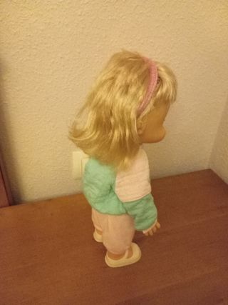 Muñeca antigua Nuri de FAMOSA  Rebajada a 8€