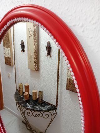 Specchio vintage vintage ovale rosso