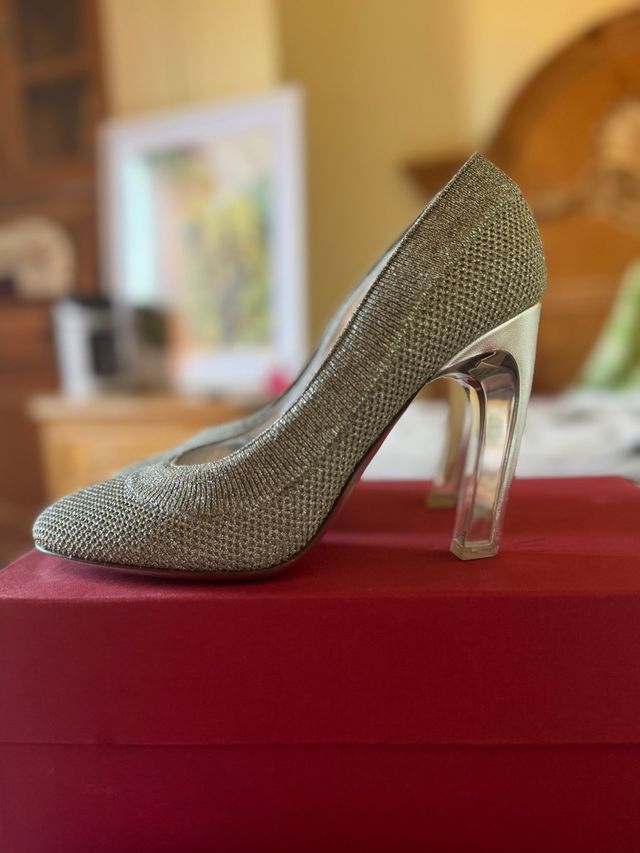 Saloni Valentino Garavani