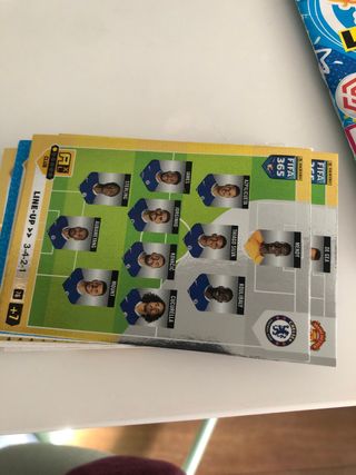 Cartas Adrenalyn fifa 365 año 2023