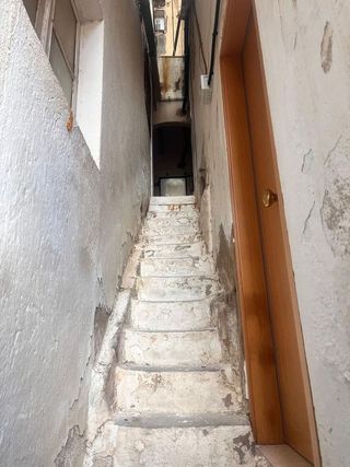 Terreno en venta en La Font d'en Fargues en Barcelona