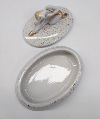 Scatola in ceramica con ballerina