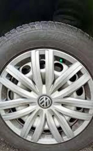 Tapacubos nuevos de rueda vag 16 25€ la unidad