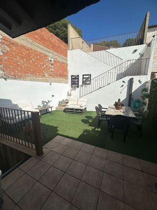 Casa adosada en venta en Singuerlín - Can Franquesa - Les Oliveres en Santa Coloma de Gramanet