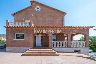 Chalet en venta en Berà Mar - El Francaset en Roda de Barà
