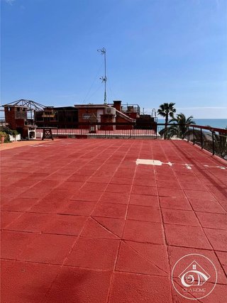 Ático en venta en Lluminetes en Castelldefels