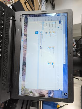 Ordenador portatil Lenovo