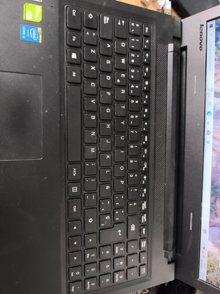 Ordenador portatil Lenovo
