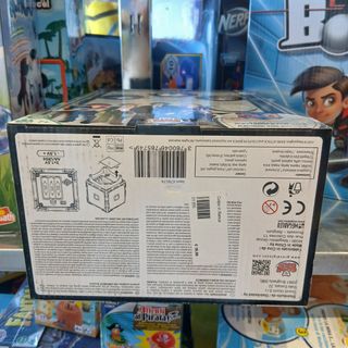 Colpo in banca, grandi giochi.