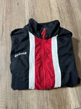 Chaqueta Vintage ERIMA – Negra, Roja y Blanca 