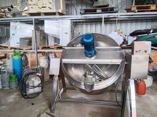 Marmita volteable 400 litros a gas