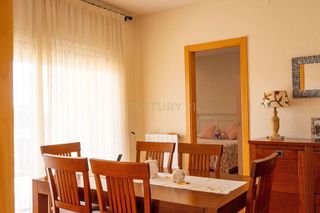Chalet en venta en Caldes de Montbui