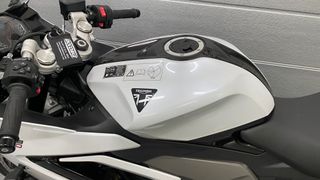 TRIUMPH Daytona 660