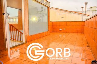 Casa adosada en venta en Els Molins en Mataró