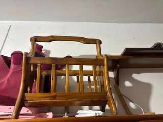 Revistero de madera