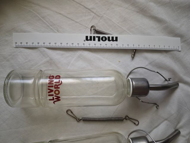 Un Bebedero para conejos living world