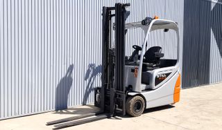 CARRETILLA ELECTRICA 1.600KG TRIPLE ECONOMICA