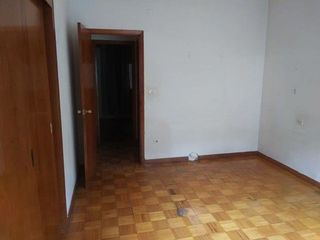 Piso en venta en Ribadavia