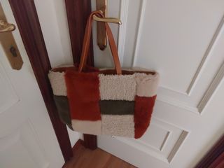 Precioso bolso de pelo .Muy poco uso