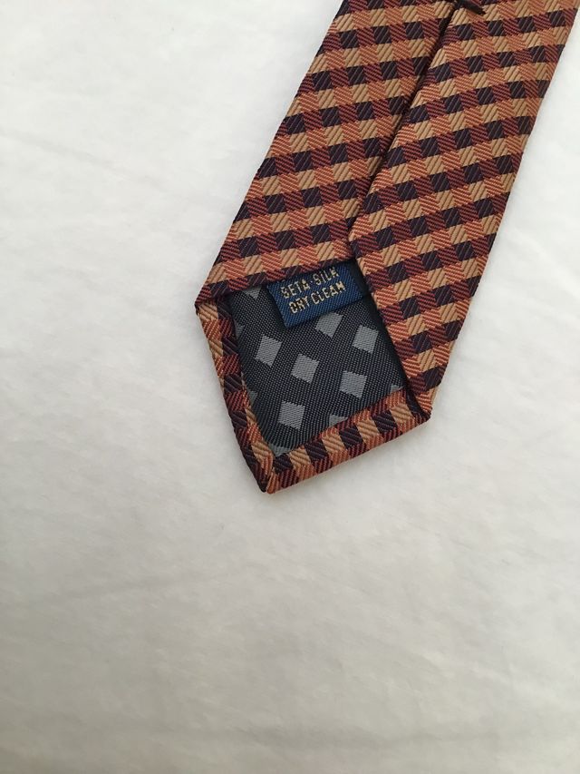 Cravatta Antonio Miró in seta