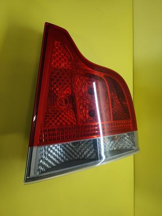✅PILOTO TRASERO DERECHO VOLVO S60