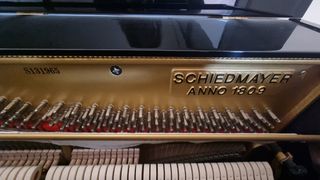 Piano vertical Schiedmayer