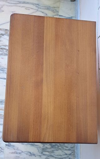 Mesilla de pino color nogal