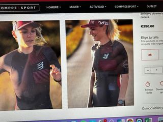 Tritraje Compressport Aero manga corta