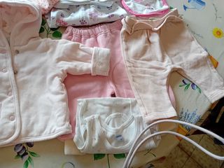 Abbiliamento pr neonata femmina 3-9 mesi