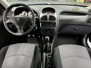 Peugeot 206 2005